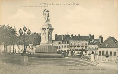 CPA FRANCE 71 "Autun , le monument aux morts"