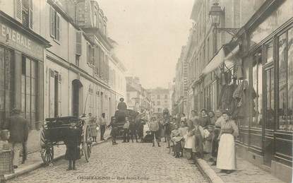 CPA FRANCE 94 "Choisy le Roi, Rue Saint Louis"