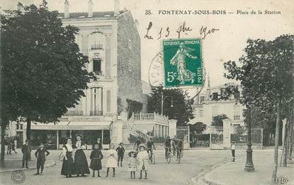 . CPA FRANCE 94  "  Fontenay  sous Bois, Place de la Station "
