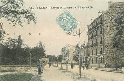.CPA FRANCE 94 " Choisy le Roi, Le parc et l'avenue de l'Hôtel de Ville"