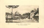 19 Correze .CPA FRANCE 19 " Brive,  Le Square Majour et la route de Bordeaux"