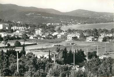  CPSM FRANCE 83 "Cavalaire  sur Mer, vue d'ensemble"