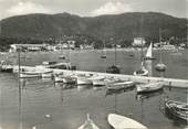 83 Var  CPSM FRANCE 83 "Cavalaire  sur Mer,  le port et la plage"