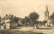 19 Correze .CPA FRANCE 19  "Lapleau, La place, l'église"