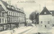 21 Cote D'or .CPA FRANCE 21 "Chatillon sur Seine, Place de l'Hôtel de Ville et rue Président Carnot"