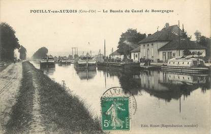 .CPA   FRANCE 21 "Pouilly en Auxois, Le bassin du canal de Bourgogne" / PENICHE