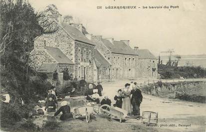 .CPA  FRANCE 22 " Lezardrieux, Le lavoir du port"