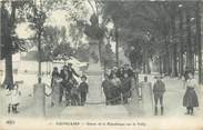 22 Cote D'armor .CPA   FRANCE 22 " Guingamp, Statue de la République sur le Vally"