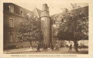 22 Cote D'armor . CPA FRANCE 22 " Tréguier, Ecole primaire supérieure de jeunes filles, cour de récréation"