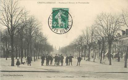 . CPA FRANCE 86 "Chatellerault, Boulevard Blossac et promenades"