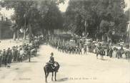 86 Vienne . CPA FRANCE 86 " Poitiers, Un jour de Revue"