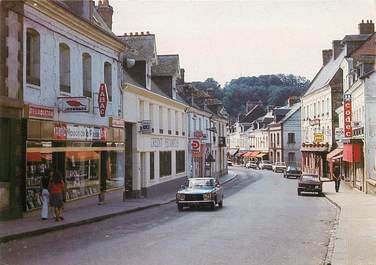 CPSM  FRANCE 76 "Cany Barville, la rue du Gal de Gaulle"