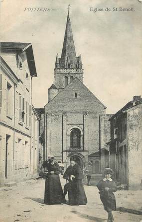 . CPA FRANCE 86 " Poitiers, Eglise St Benoit"
