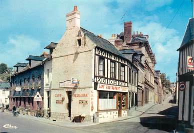 CPSM  FRANCE 76 "Doudeville, rte de Saint Valéry et rue Carnot"