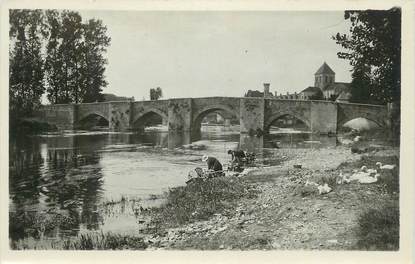 . CPSM  FRANCE 86 " St Savin, Pont gothique"