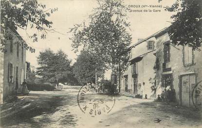 . CPA  FRANCE 87 " Droux, Avenue de la gare"