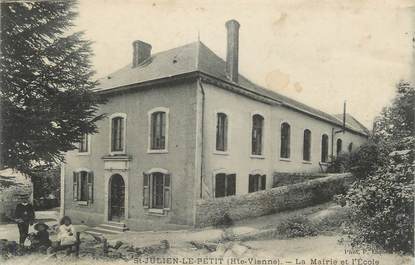 .CPA FRANCE 87 "Saint Julien le Petit, La Mairie et l'Ecole"