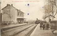 26 DrÔme .CPA FRANCE 26 "Chamaret, La gare, train venant de Nyons"/ TRAIN