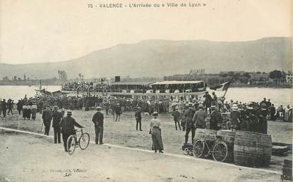 .CPA FRANCE 26 "Valence, L'arrivée du Ville de Lyon"