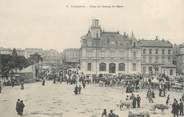 26 DrÔme .CPA FRANCE 26 "Valence, Place du Champ de Mars"