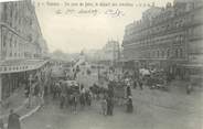 26 DrÔme .CPA FRANCE 26 "Valence, Un jour de foire, le départ des omnibus"