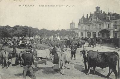 .CPA FRANCE 26 "Valence,  Place du Champ de Mars  "