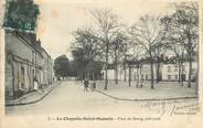 45 Loiret .CPA   FRANCE 45 " La Chapelle St Mesmin, Place du bourg côté nor "