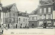 45 Loiret .CPA   FRANCE 45 "Château-Renard, Place de la République"