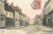 45 Loiret .CPA   FRANCE 45 "Courtenay, Rue de Villeneuve et Mairie"