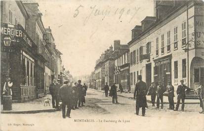 .CPA  FRANCE 45 "Montargis, Le Faubourg de Lyon"