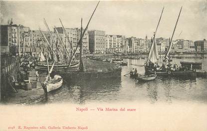 CPA ITALIE "Naples, Via Marina dal mare"