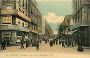 84 Vaucluse .CPA  FRANCE 84 "Avignon, Perspective  de la rue de la République"