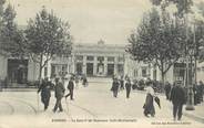 84 Vaucluse .CPA  FRANCE 84 "  Avignon, La gare et les nouveaux cafés-restaurants"
