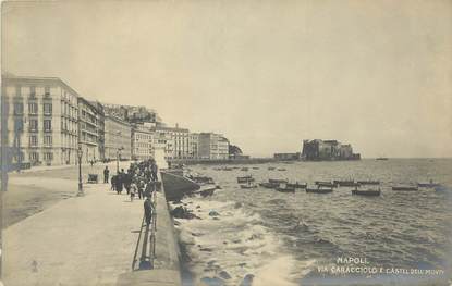 CPA ITALIE "Naples, Via Caracciolo e Castel Dell' Movo"