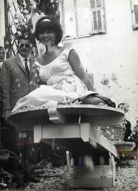 PHOTO ORIGINALE DE PRESSE / FRANCE 06 "La Colle, 1961, la Fête des Roses, l’élection de la reine des Roses"