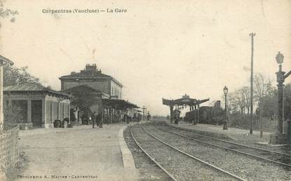 .CPA  FRANCE 84 " Carpentras, La  gare"