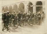 France  PHOTO ORIGINALE DE PRESSE  /  FRANCE 06 "Nice, le départ du Tour de France" / CYCLISME