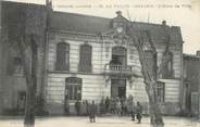 84 Vaucluse .CPA  FRANCE 84 " Lapalud, L'Hôtel de Ville"