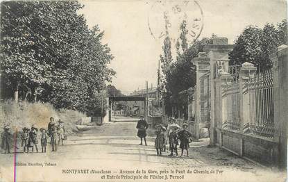.CPA  FRANCE 84 "Montfavet, Avenue de la gare"
