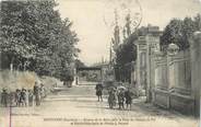 84 Vaucluse .CPA  FRANCE 84 "Montfavet, Avenue de la gare"