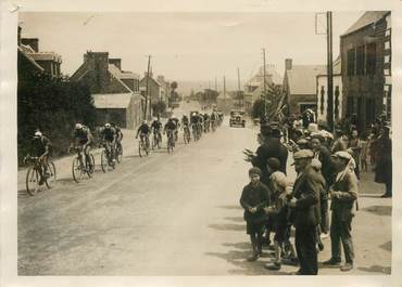 PHOTO ORIGINALE / FRANCE 22 "Tour de France à La Chapelle Saint Laurent" / CYCLISME