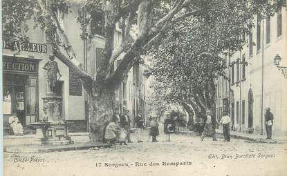 .CPA  FRANCE 84 "Sorgues, Rue des remparts"