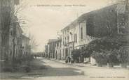 84 Vaucluse .CPA  FRANCE 84 "Sarrians, Avenue Notre Dame"