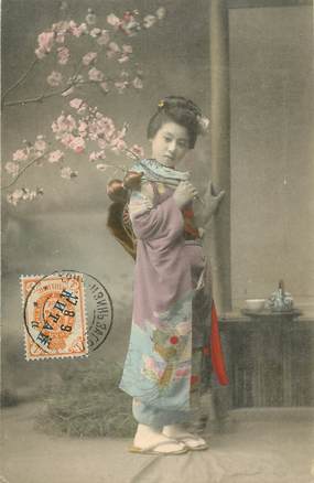  CPA  JAPON / FEMME en costume