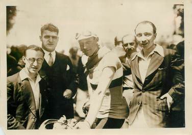  PHOTO ORIGINALE / FRANCE 66 "Perpignan, le Tour de France, le coureur français A. Leducq" / CYCLISME