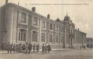 84 Vaucluse .CPA  FRANCE 84 "Valréas,  Ecole communale de jeunes filles  "