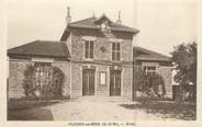 77 Seine Et Marne .CPA  FRANCE 77 "Plessis au Bois, Ecole"