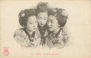 Asie  CPA  JAPON  /  GEISHA "Saigon, trois jeunes japonaises"