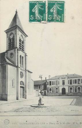 .CPA  FRANCE 77 "Dammarie les Lys, Place de la Mairie"