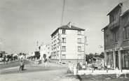 77 Seine Et Marne .CPSM   FRANCE 77 "Brou sur Chantereine, L'avenue Jean Jaurès"